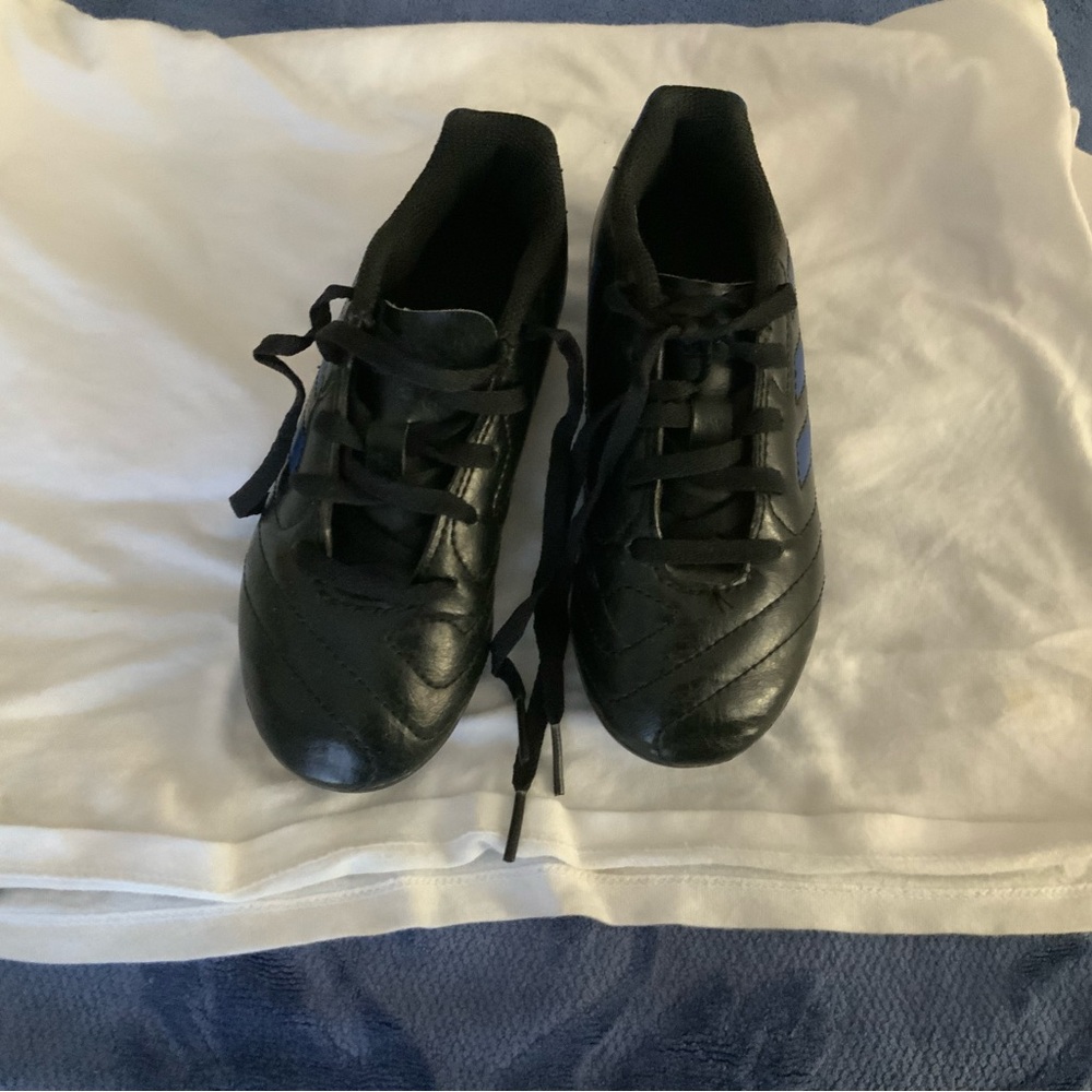 Black Adidas  Lace-Up Athletes soccer Shoes with Subtle Side Stripes